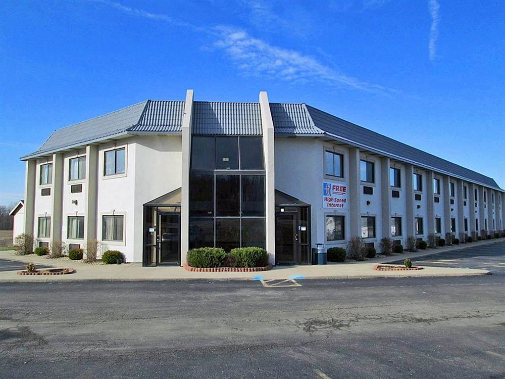 Hotel Red Roof Greencastle South - 2*